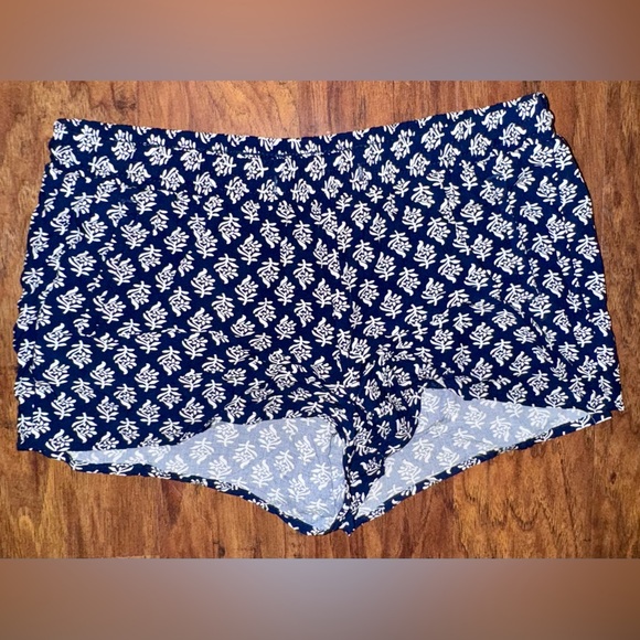 Old Navy Soft Short Navy and White Print - Small - Picture 1 of 6